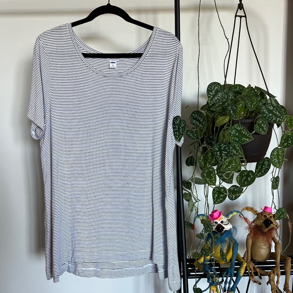 Old Navy LUXE Striped Shirt - Picture 3 of 5